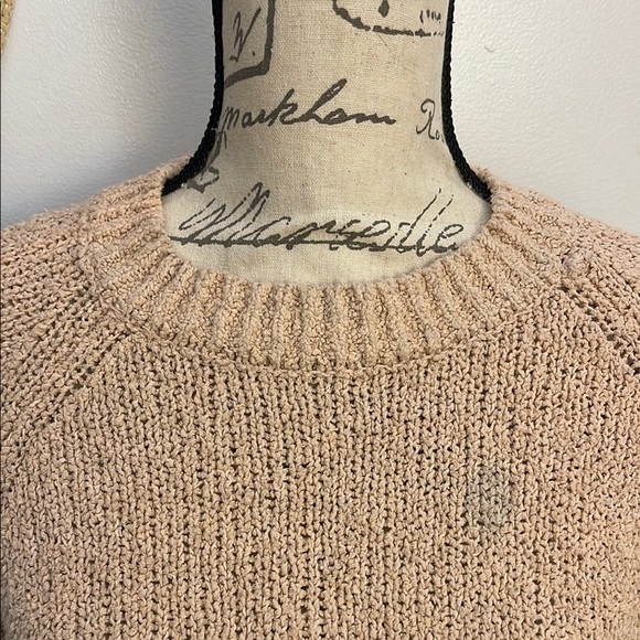 ZARA KNIT | Cozy Blush Beige Knit Scalloped Hem Sweater Size Small - Picture 2 of 7